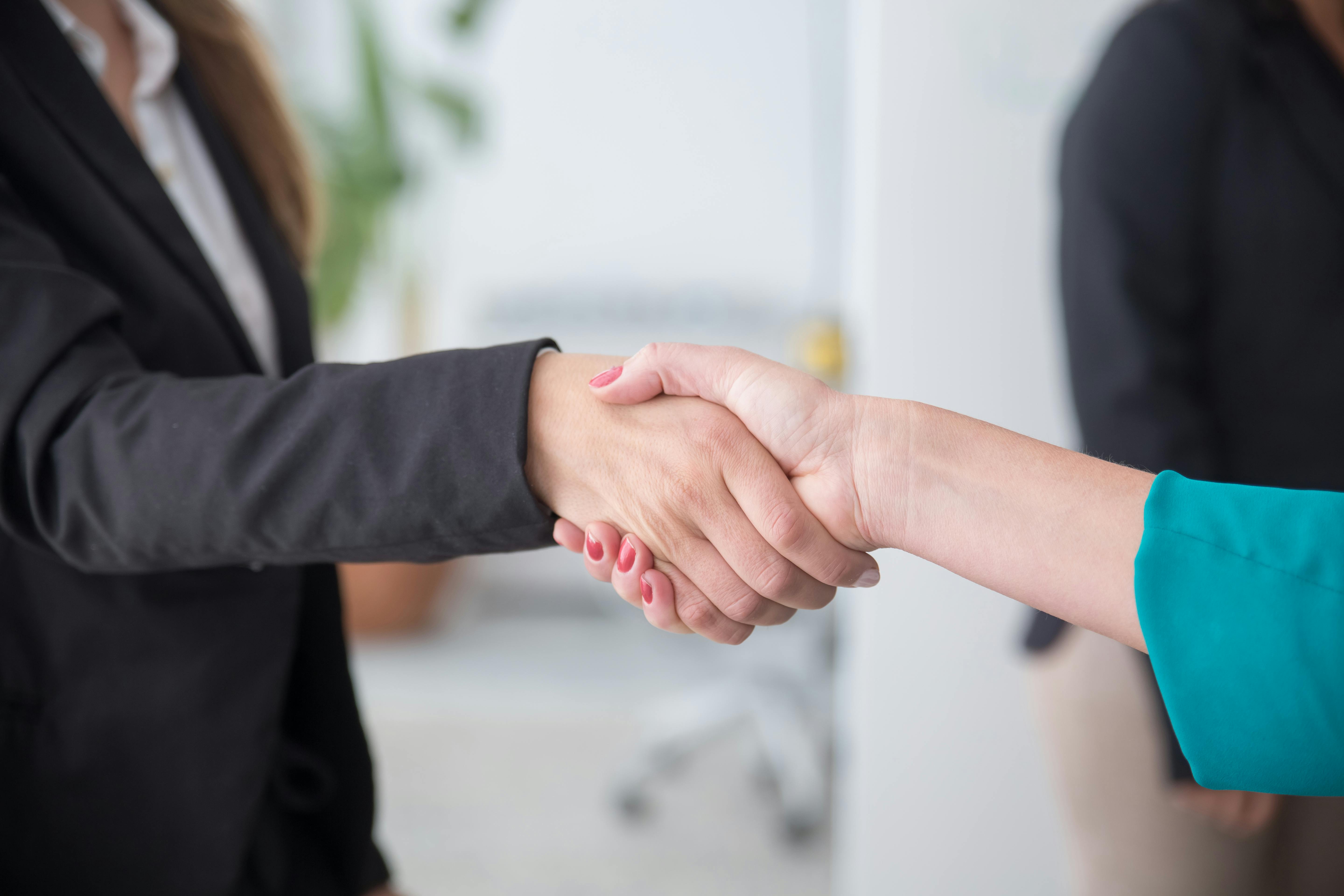 Confianza Contamos con el respaldo de Forcadell, grupo experto en consultoría, comercialización y gestión inmobiliaria. Una compañía sólida, reconocida y de confianza; la misma confianza que te transmitimos desde PLACID.